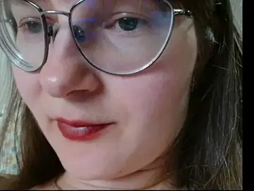 Stripchat Sex Chat of KiraGoldens