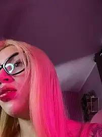Stripchat Adult Webcams of PrettyAshley_