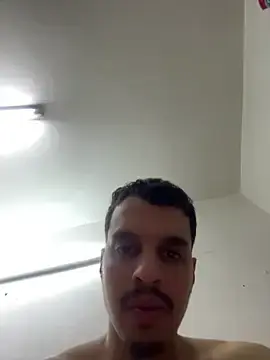 Stripchat Sex Chat of Yassin_Live