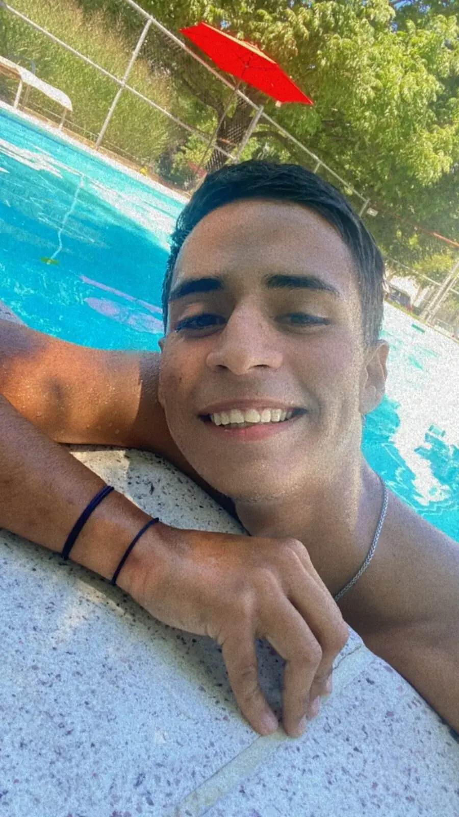 Max_TheHorseDick