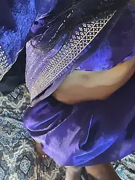 Stripchat Watch Live Sex Cams of Mona_kunal28