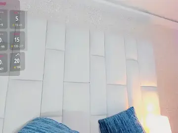 Stripchat Live Sex Cam of andrea_alvarz