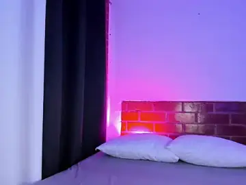 Stripchat Free Live Porn of AdammClark1
