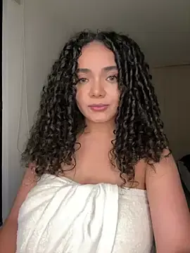 Stripchat Adult Video Chat of Curlyierr