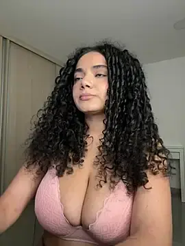 Stripchat Adult Video Chat of Curlyierr