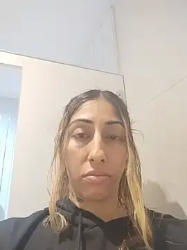 Stripchat Free Porn Cam of Hotasiansensation