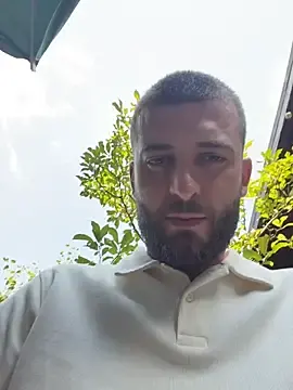 Stripchat Adult Webcams of Pablo_Hornyguy95