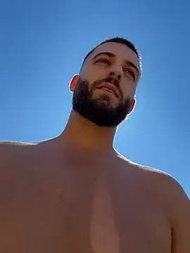 Stripchat Free Live Porn of Pablo_Hornyguy95