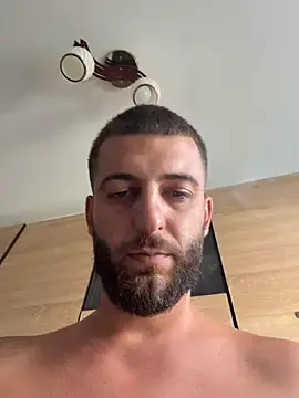 Stripchat Watch Live Sex Cams of Pablo_Hornyguy95