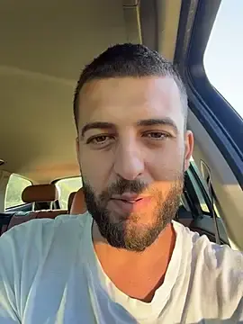 Stripchat Private Sex Chat of Pablo_Hornyguy95