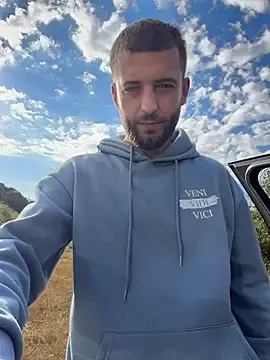 Stripchat Watch Live Sex Cams of Pablo_Hornyguy95