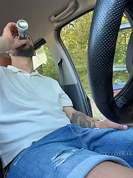 Stripchat Free Porn Cam of Pablo_Hornyguy95