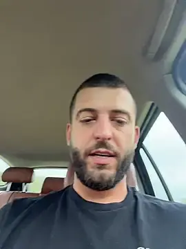 Stripchat Watch Live Sex Cams of Pablo_Hornyguy95