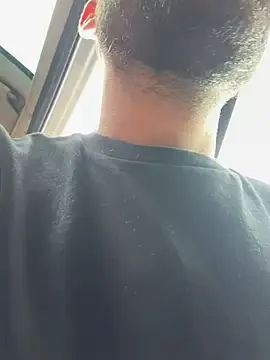 Stripchat Free Porn Cam of Pablo_Hornyguy95