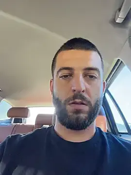 Stripchat Live Sex of Pablo_Hornyguy95