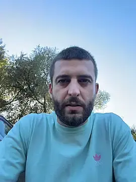 Stripchat Watch Live Sex Cams of Pablo_Hornyguy95