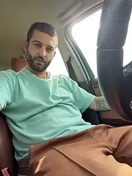 Stripchat Sex Chat of Pablo_Hornyguy95