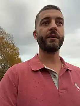 Stripchat Free Live Porn of Pablo_Hornyguy95