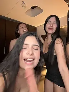 Stripchat Best Webcam of TheAlejandroDolls