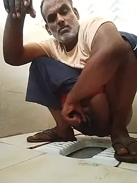 Stripchat Free Live Porn of CHUTNIBHUTNI