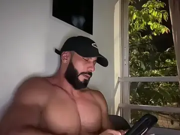 Stripchat Live Sex Cam of romeolovedark