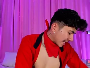 Stripchat Free Porn Cam of noah_and_rose