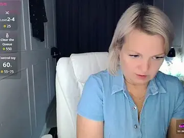 Stripchat Sex Cam of Juarnea