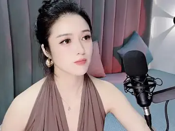Stripchat Best live sex cam show of Momo-Wow
