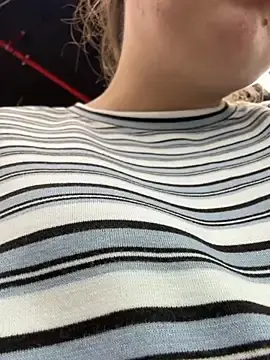 Stripchat Sex Chat of Sara_Hug