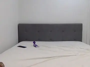 Stripchat Live Sex Cam of misscatxo