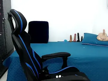 Stripchat Free Porn Cam of mom_hot__