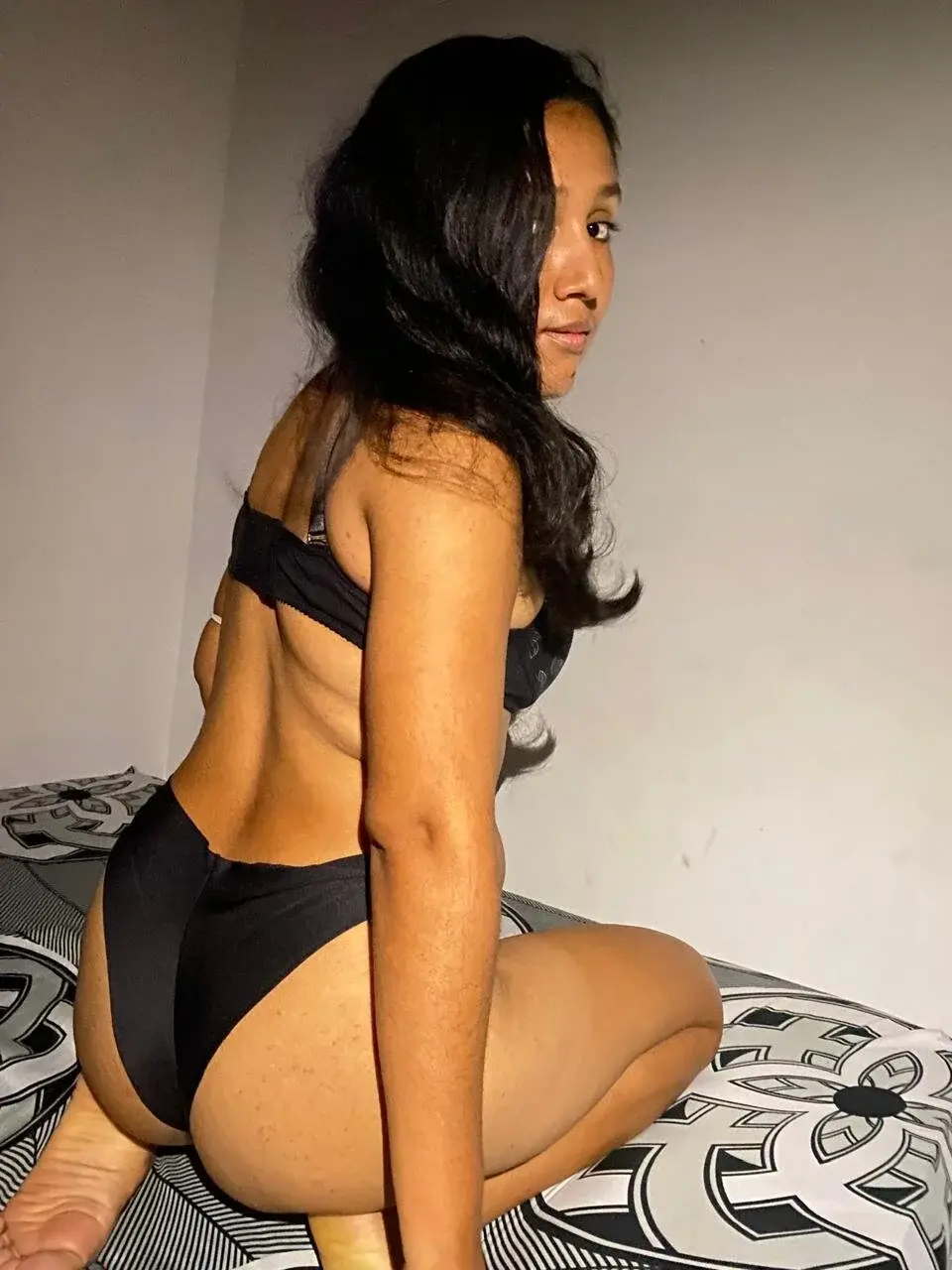 Brutal-sex-room-latino