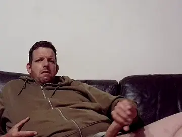 Stripchat Free Live Porn of Gigolobigcock24cm