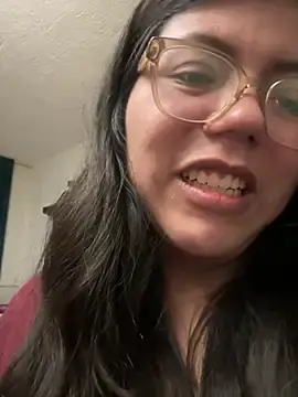 Stripchat Live Sex Cam of karysweetbeaury