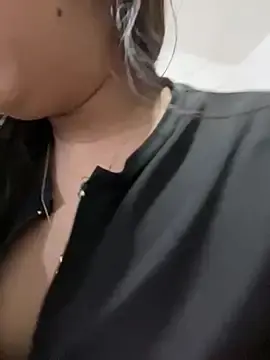 Stripchat Watch Live Sex Cams of Samantthaescobar