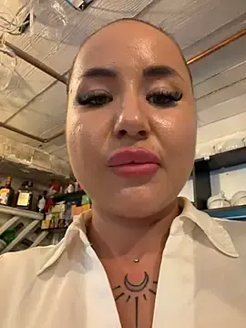 Stripchat Adult Webcam of beautydiamond