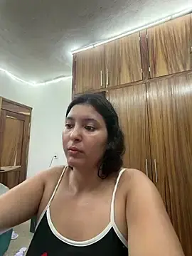 Stripchat Free Porn Cam of mariatudulceadiccion