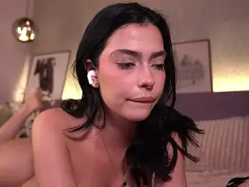 Stripchat Adult Webcams of ElleDiane