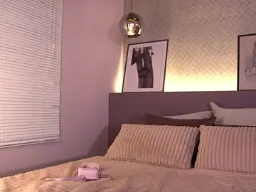 Stripchat Adult Webcam of ElleDiane