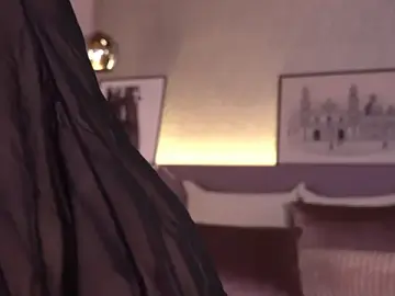 Stripchat Sex Cam of ElleDiane
