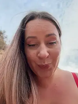 Stripchat Free Live Porn of Mona_Plus