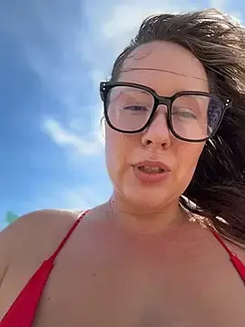 Stripchat Live Porn of Mona_Plus