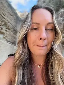 Stripchat Best live sex cam show of Mona_Plus