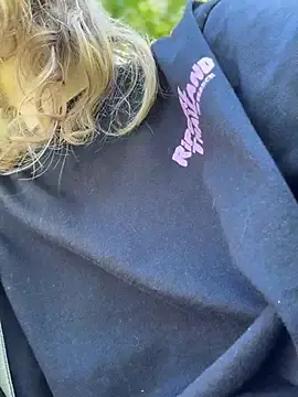 Stripchat Live Porn of RinaMood
