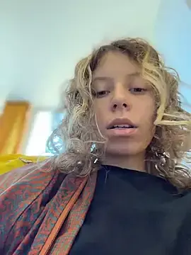 Stripchat Live Porn of RinaMood