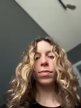 Stripchat Best live sex cam show of RinaMood