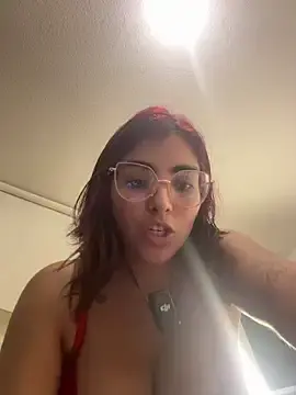 Stripchat Adult Webcam of MartinaSooler