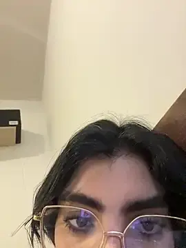 Stripchat Live Porn of MartinaSooler
