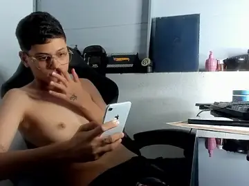 Stripchat Free Live Porn of prayingtothesky