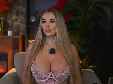 Stripchat Free Live Porn of EvaSunderland